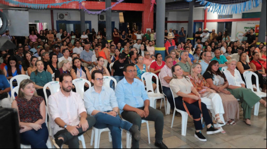 Nos locais, formulários impressos estarão disponíveis para que os cidadãos registrem informações sobre o bairro onde residem e os serviços que utilizam. Uma versão online do mesmo formulário está disponível no site da Prefeitura