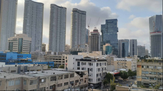 Integrante da comitiva do Governo do Tocantins em Israel registra mísseis no céu de Tel Aviv